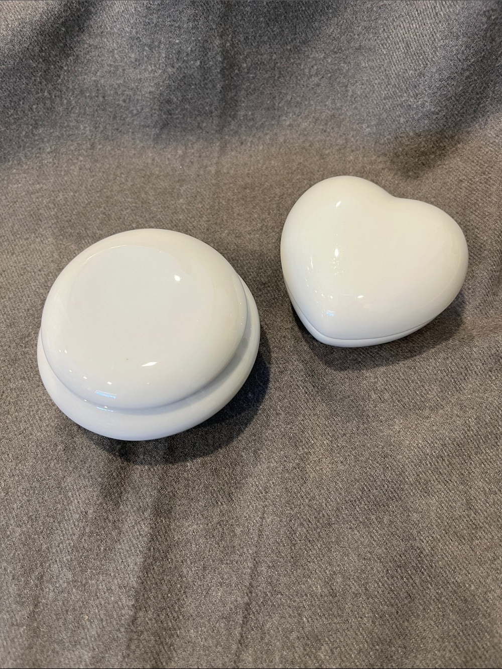 Vtg Porcelain Trinket Box Pair